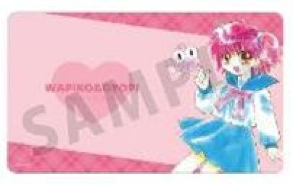 画像1: 【予約：7月12日(土)20時まで】アルマビアンカ　きんぎょ注意報！ 新装版 1巻表紙イラスト マルチデスクマット (1)
