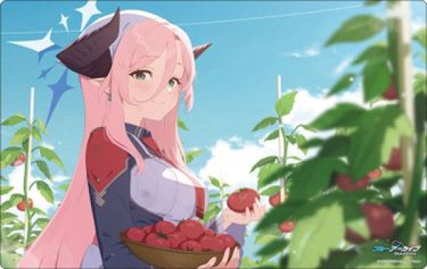 画像1: 【予約：7月15日(火)20時まで】ブシロード ラバーマットコレクション V2 Vol.1771　ブルーアーカイブ『ジュリ』メモリアルロビーイラストver. (1)