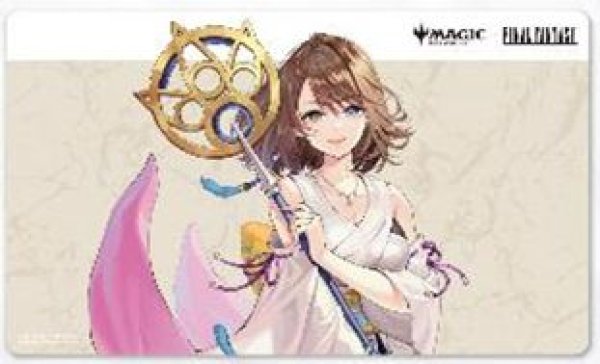 画像1: 【予約：9月14日(日)20時まで】エンスカイ　『マジック：ザ・ギャザリング――FINAL FANTASY』 プレイヤーズラバーマット MFR-06 「キャラクター」ボーダーレス版 《大召喚士、ユウナ》 (1)