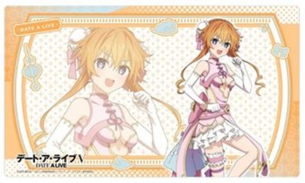 画像1: 【予約：3月10日(火)20時まで】カーテン魂／(株)キース　デート・ア・ライブV　描き下ろしラバーマット（八舞耶倶矢／パステルチャイナ） (1)