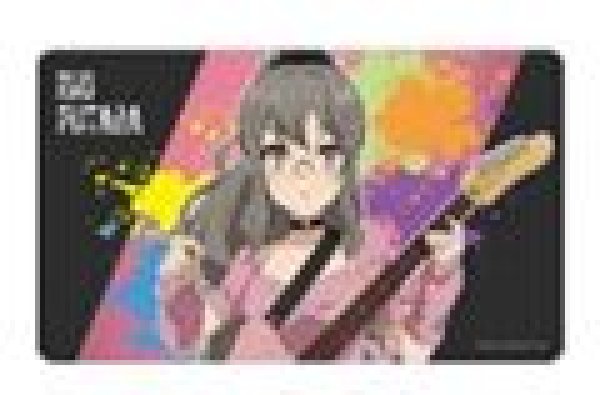 画像1: 【予約：4月21日(火)20時まで】アルマビアンカ　「青春ブタ野郎」シリーズ 描き下ろし 双葉理央 ギター演奏ver. マルチデスクマット (1)