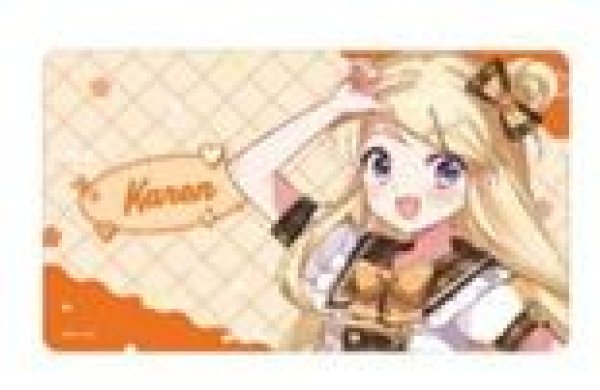 画像1: 【予約：4月21日(火)20時まで】アルマビアンカ　きんいろモザイク 原悠衣先生 描き下ろし 九条カレン アイドル風衣装ver. マルチデスクマット (1)