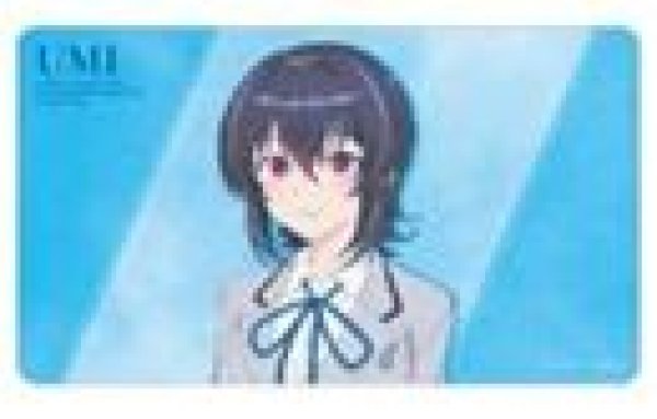 画像1: 【予約：6月7日(日)20時まで】アルマビアンカ　『クラスで２番目に可愛い女の子と友だちになった』 朝凪海 マルチデスクマット (1)