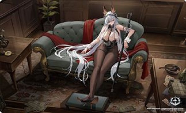 画像1: 【予約：9月29日(火)20時まで】ブシロード ラバーマットコレクション V2 Vol.2186　アズールレーン『フリッツ・ルメイ』Schwarzes Kaninchen ver. (1)