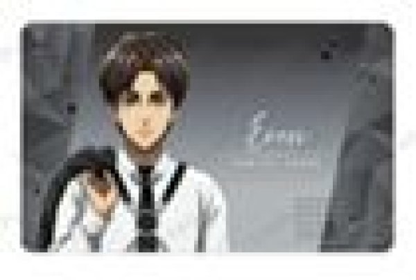 画像1: 【予約：10月24日(土)20時まで】アルマビアンカ　TVアニメ『進撃の巨人』 描き下ろし エレン ハーネススタイルver. マルチデスクマット (1)