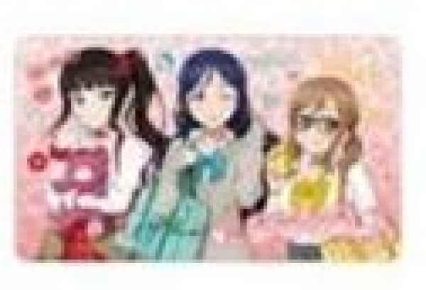 画像1: 【予約：11月1日(日)20時まで】アルマビアンカ　ラブライブ！サンシャイン!! 描き下ろし AZALEA ギャル制服ver. マルチデスクマット (1)